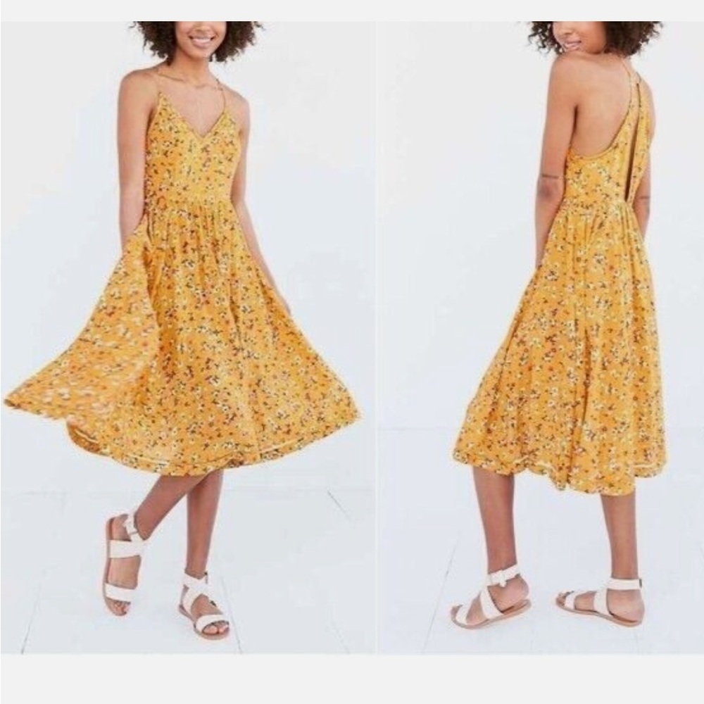 Cooperative Cindy ladder floral midi dress size 4 mustard yellow